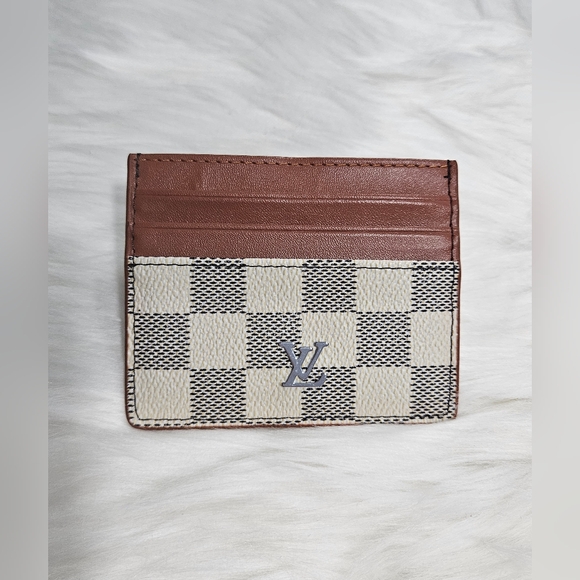 NW Credit Card & Bill Holder - Picture 8 of 14